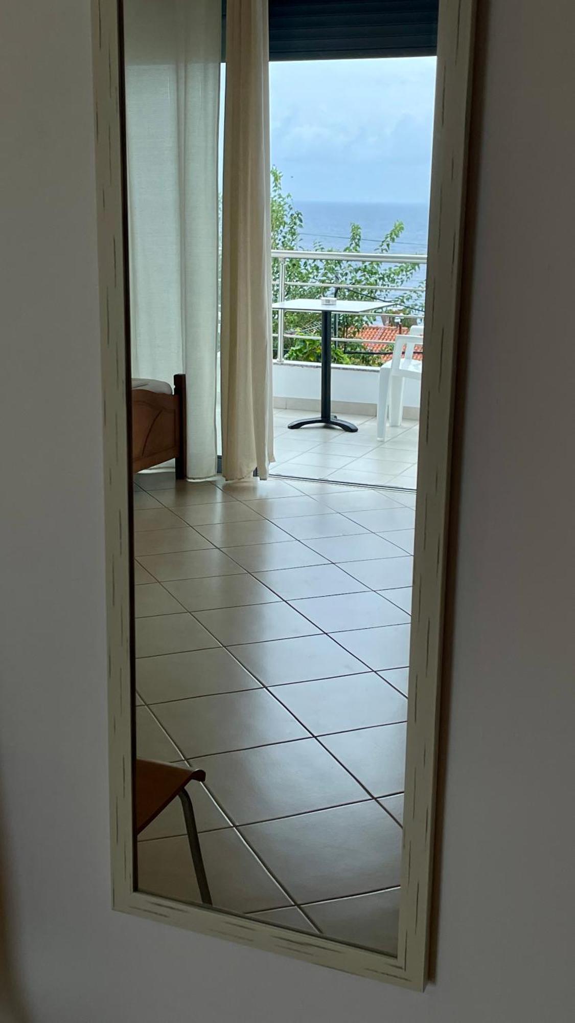 Tasos Rooms Himare Esterno foto